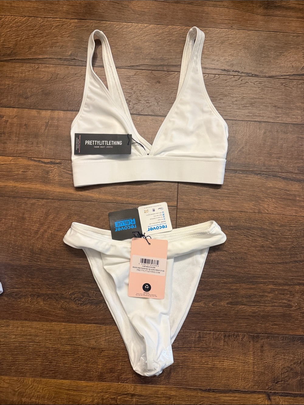 PrettyLittleThing White Triangle Bikini Set